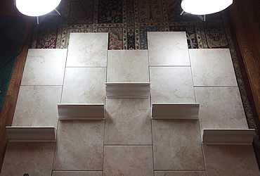 tile patterns bathroom